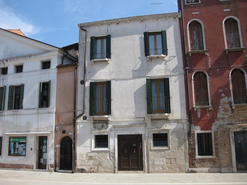 Apartmán Casa Renata Benátky Exteriér fotografie